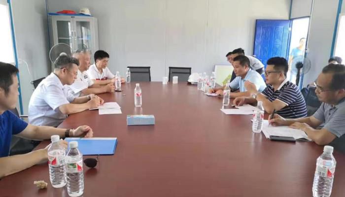 9調(diào)研會(huì)議。 梁武益 攝700.jpg