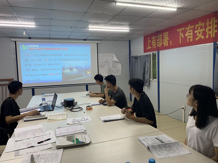 培訓現(xiàn)場。梁宗呂 攝.jpg