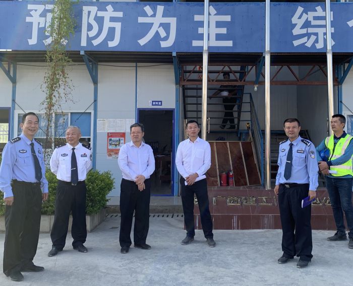 60調(diào)研現(xiàn)場。 王妤瑤 攝.jpg