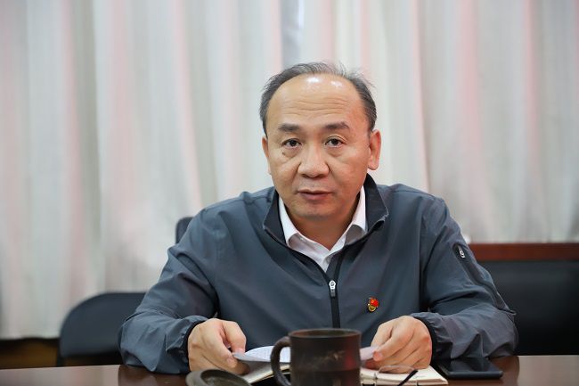 陸烜講話。侯健杰攝（修圖）.jpg