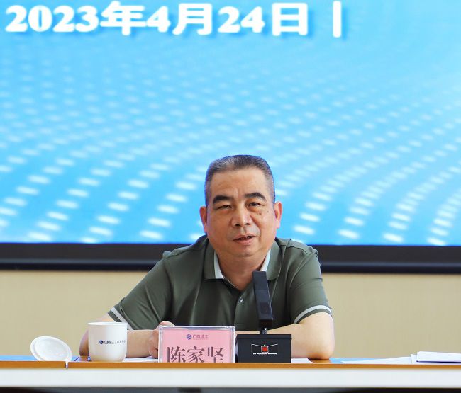 陳家堅講話。鄭詩寶 攝000。.jpg